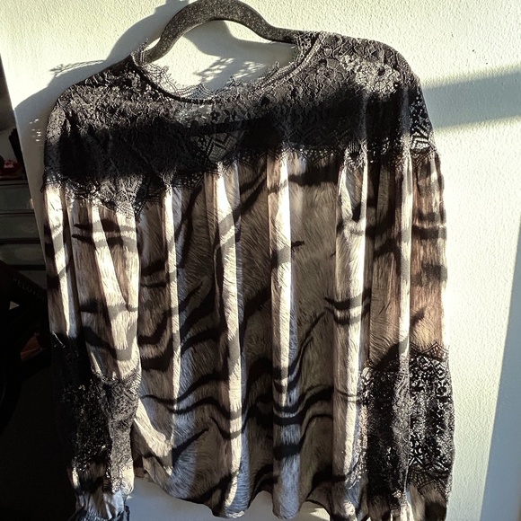 Size Small and Medium BIG BUNDLE - Picture 16 of 16